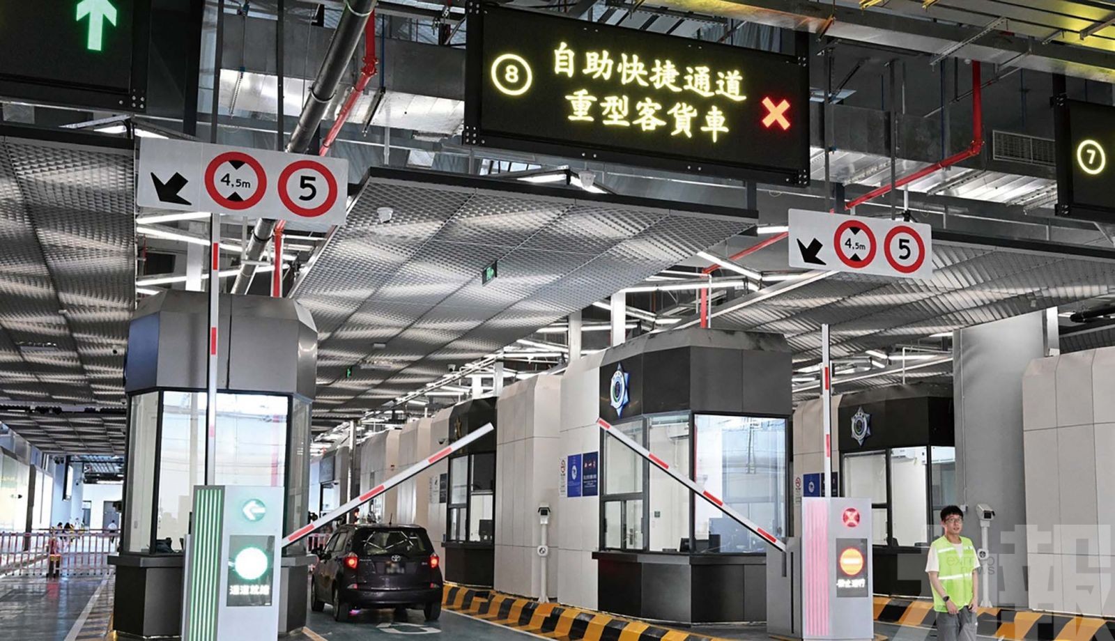 橫琴口岸聯合一站式車道