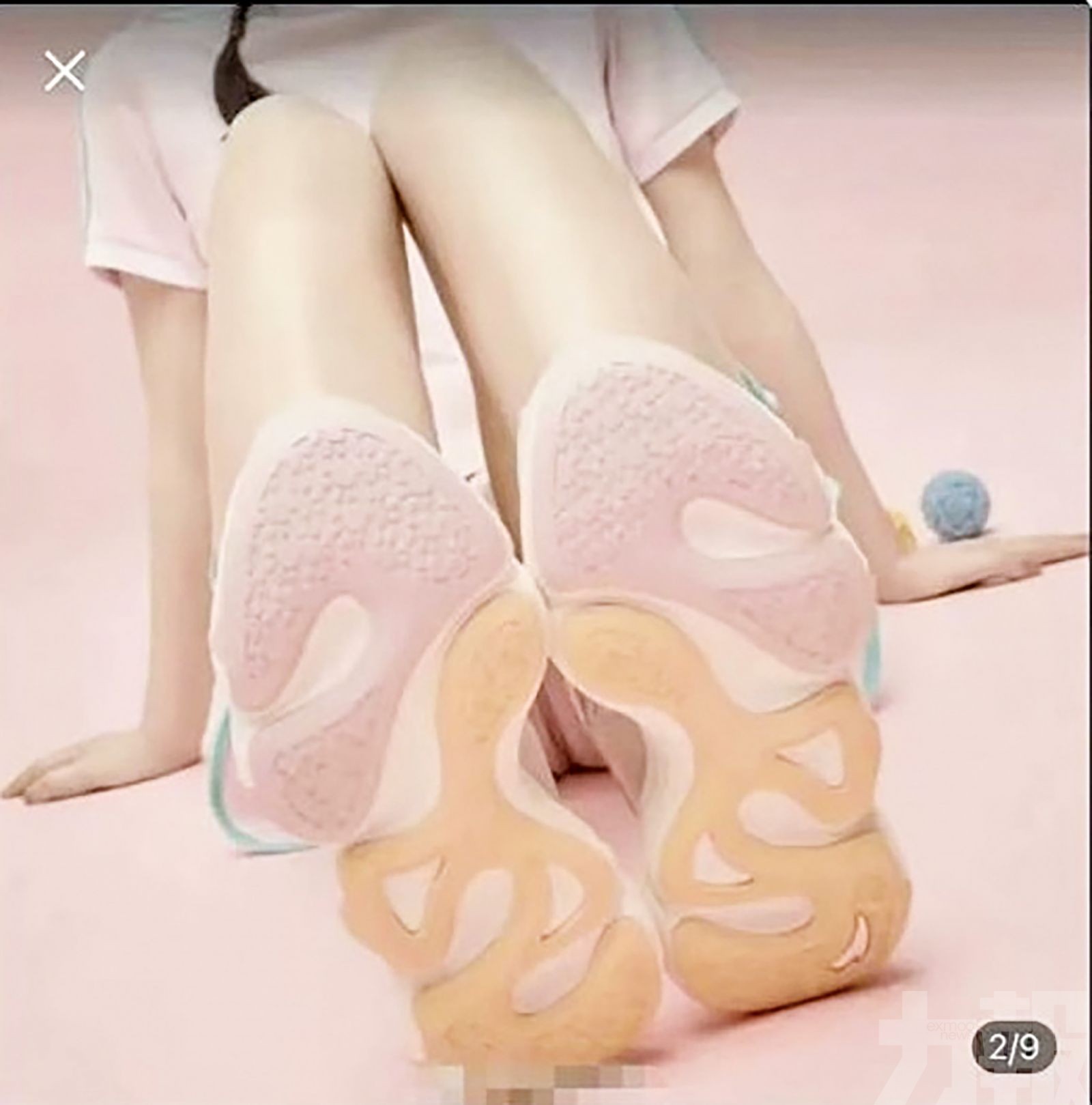 宣傳海報露女性大腿根部