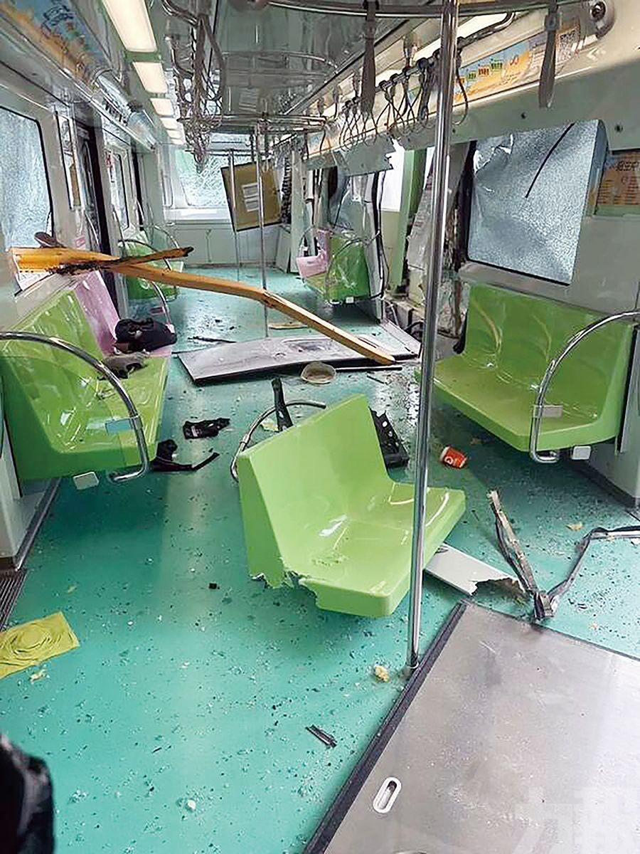 台中捷運遭天秤貫穿釀一死八傷