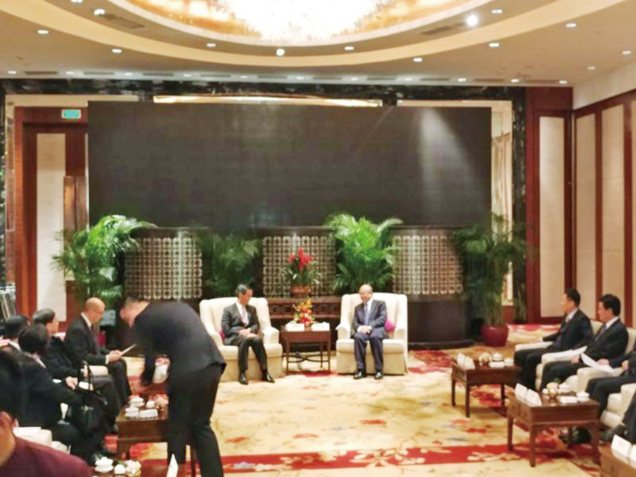 晤深圳市委書記許勤