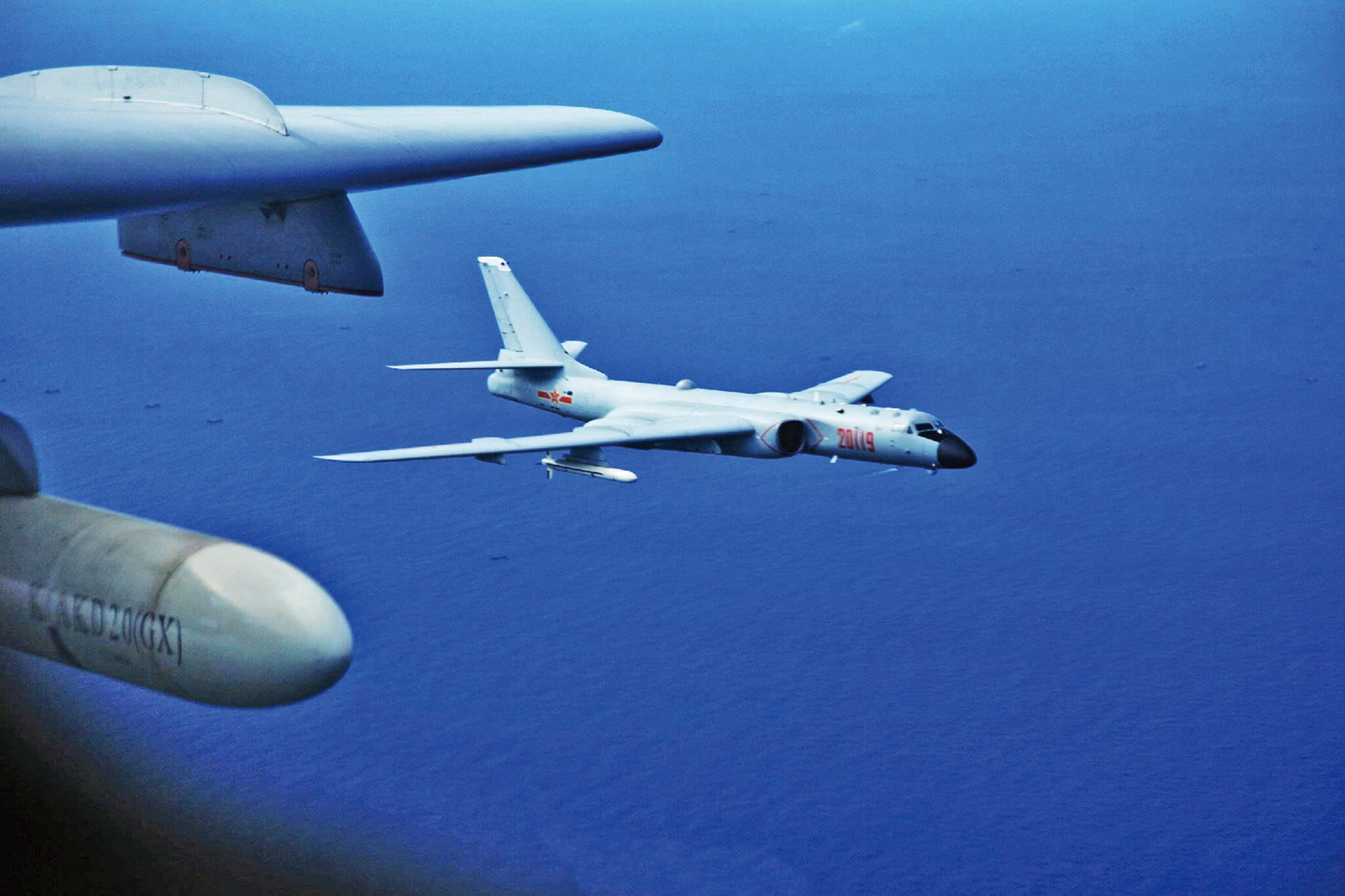 中國40戰機越宮古海峽