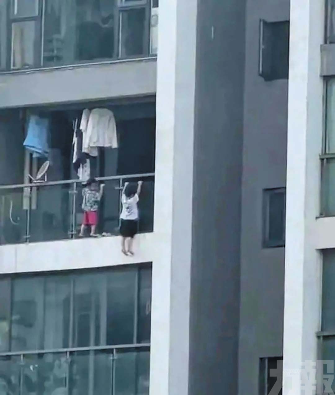 貴州兩幼童獨自在家