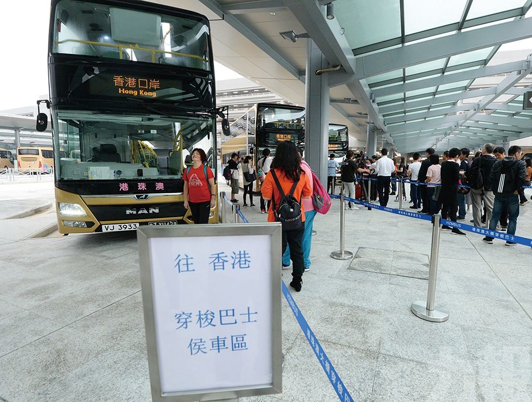 大橋口岸單日通關旅客破三萬人次