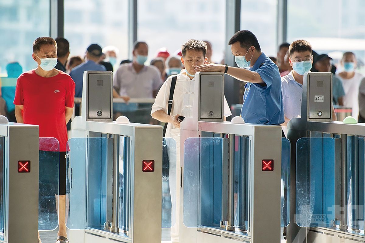 內地中秋假期日均鐵路旅客556萬人次