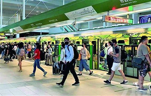 台灣宜蘭發生6.5級地震