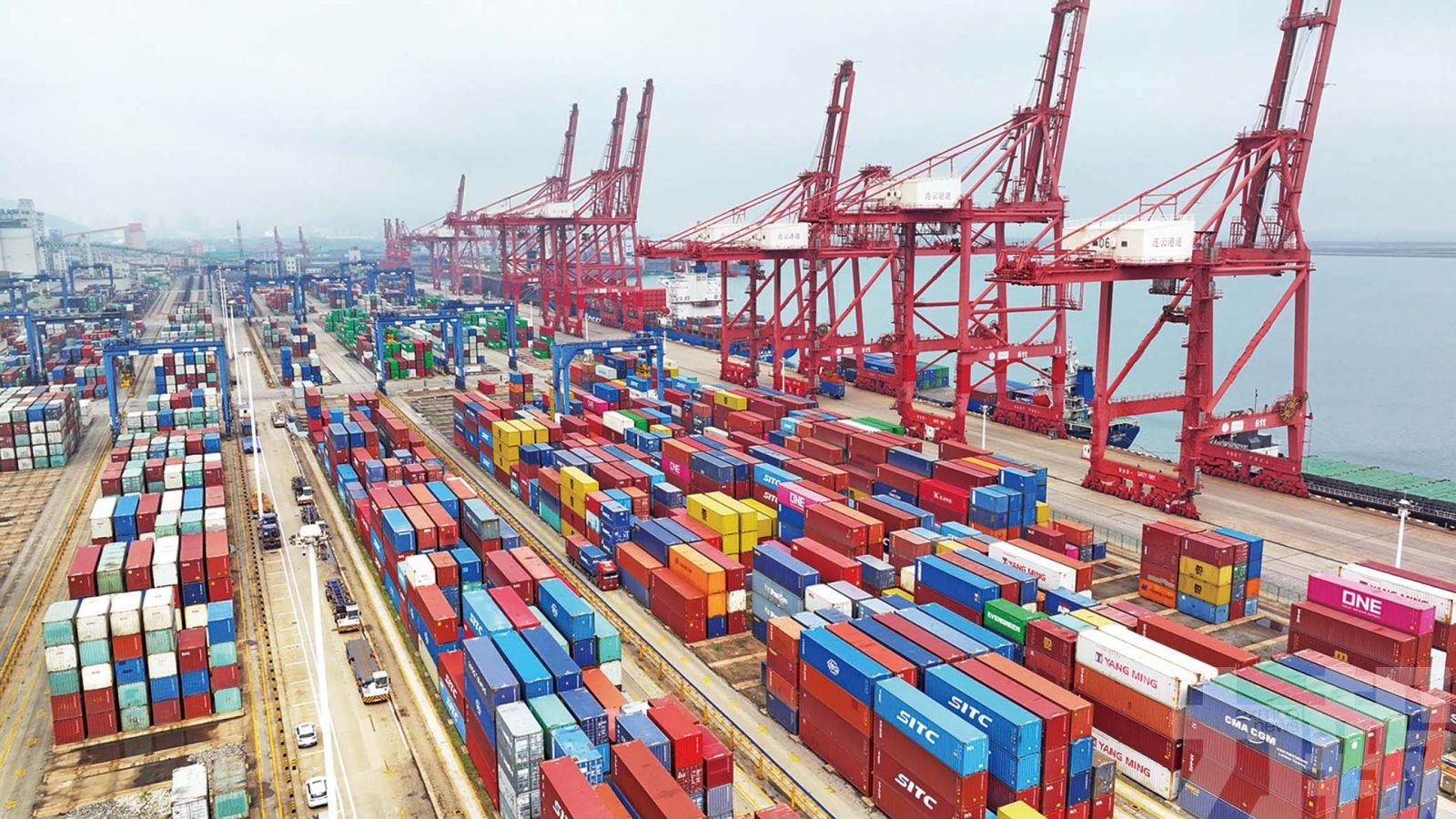 內地首兩月美元計出口增7.1%