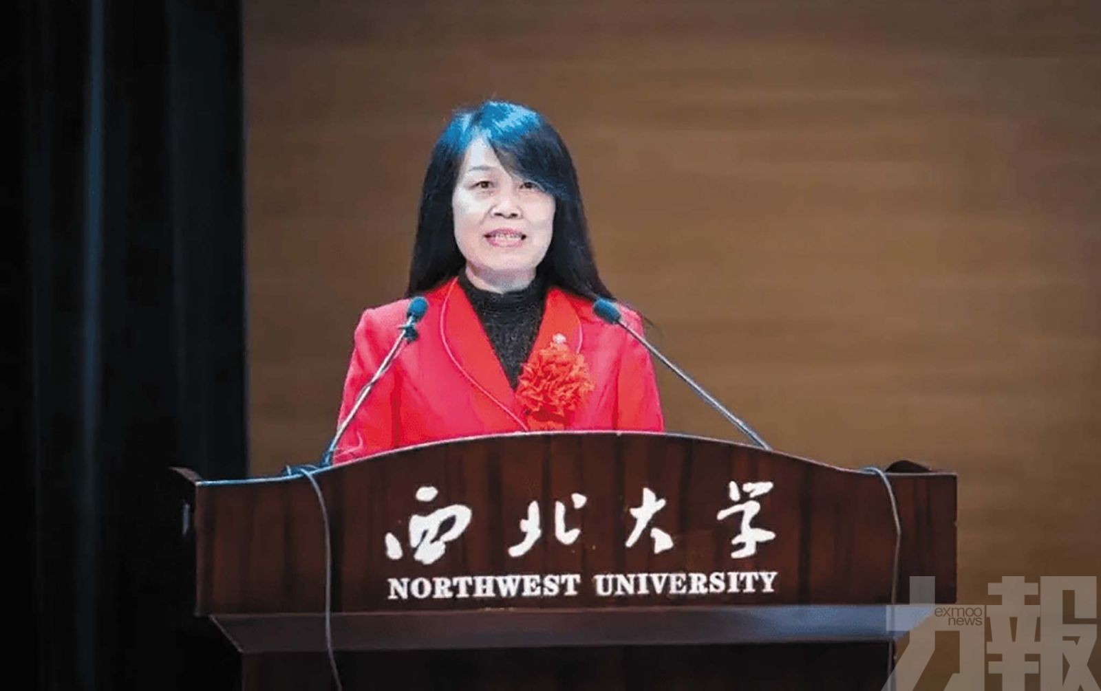 大學副校長持股市值457億？