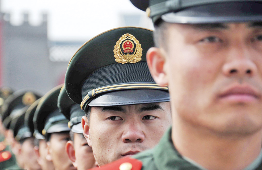 中央軍委勒令