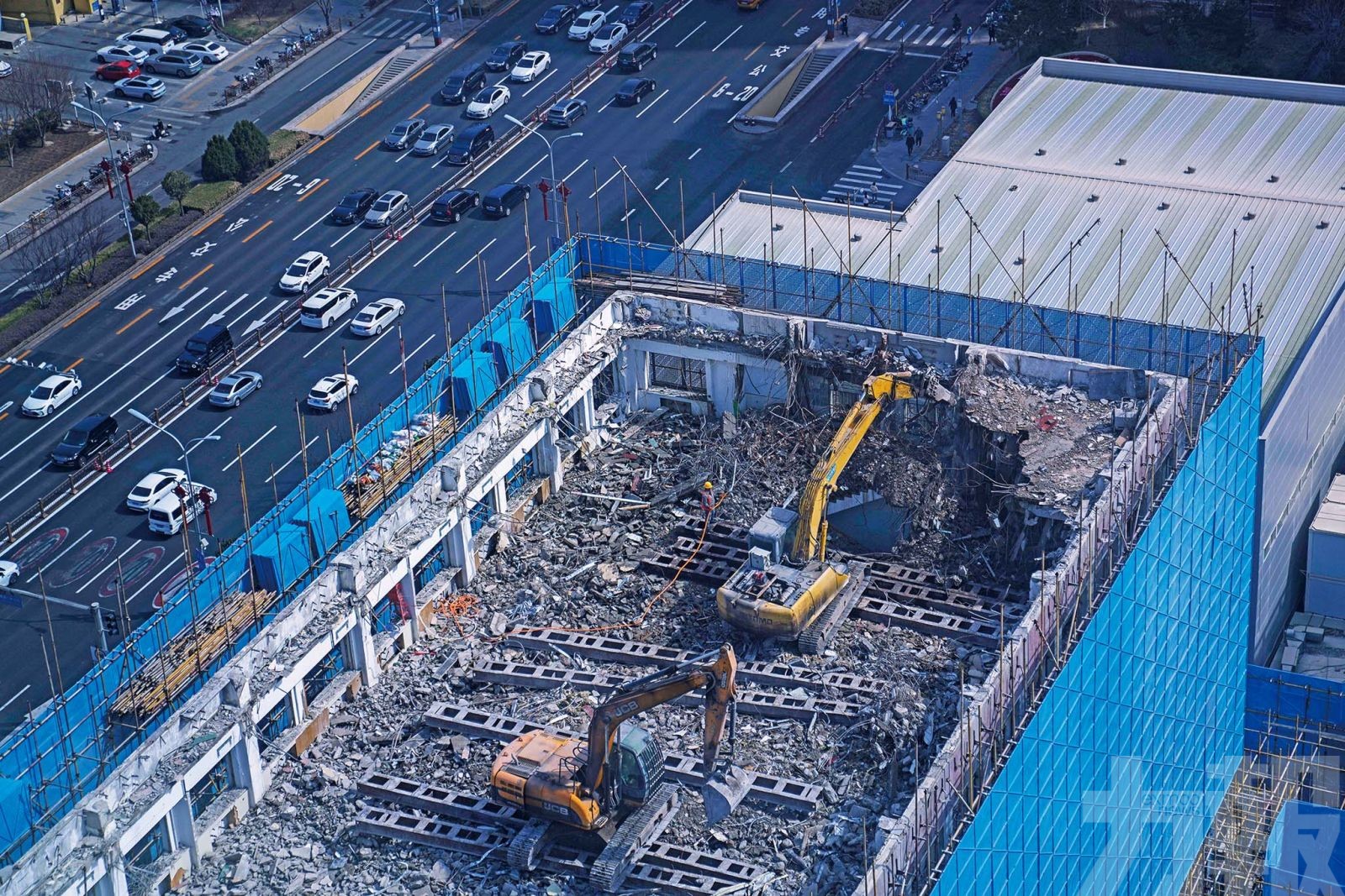 首兩月住宅銷售額跌逾三成