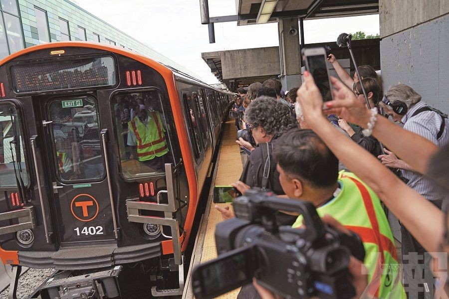 中車在美生產首批列車