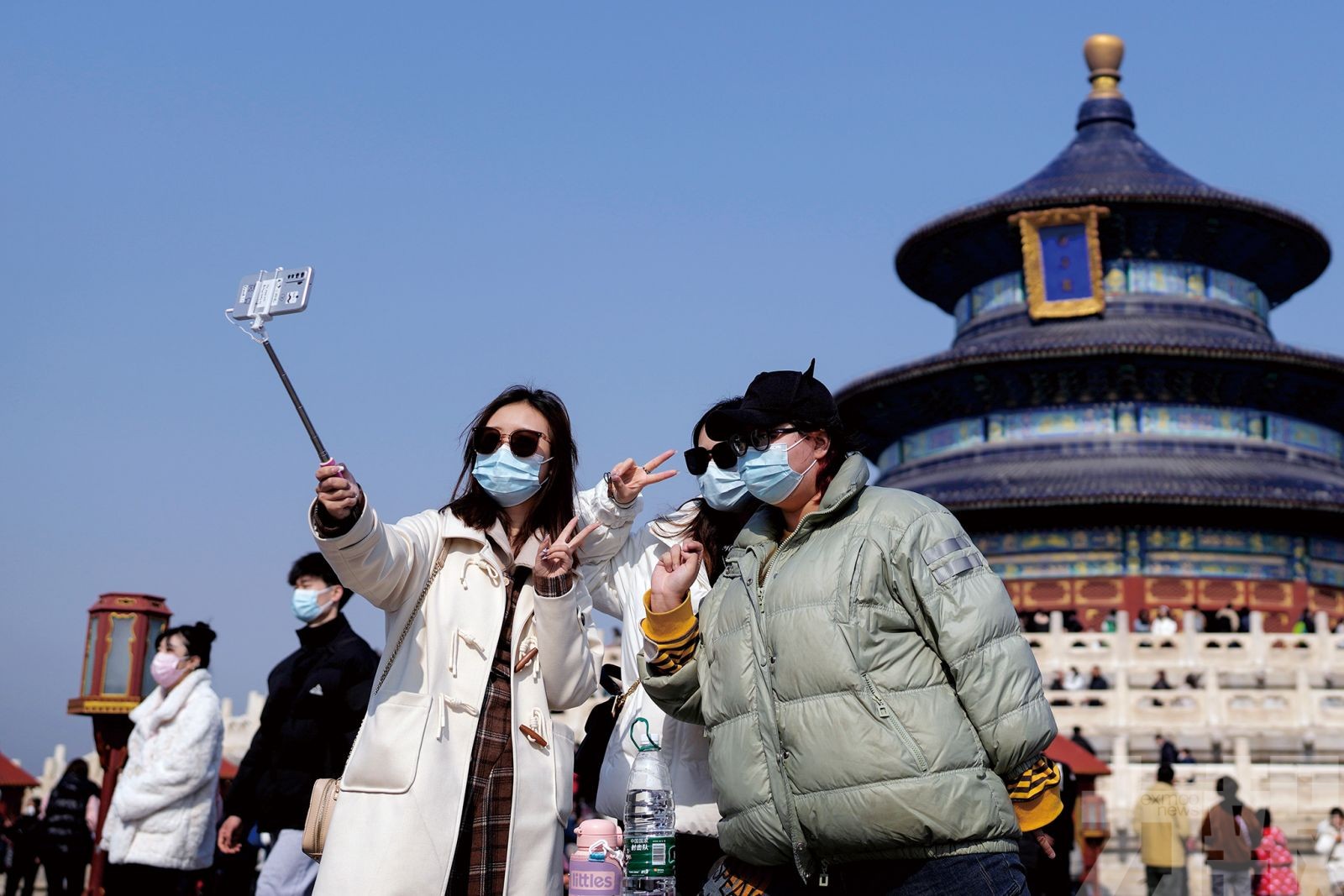 指各地新冠疫情局部零星散發