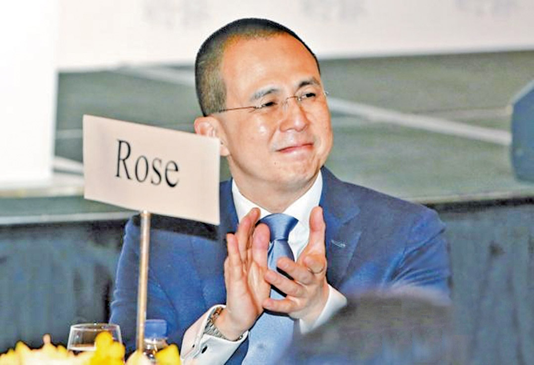 撑何韻詩遭抵制
