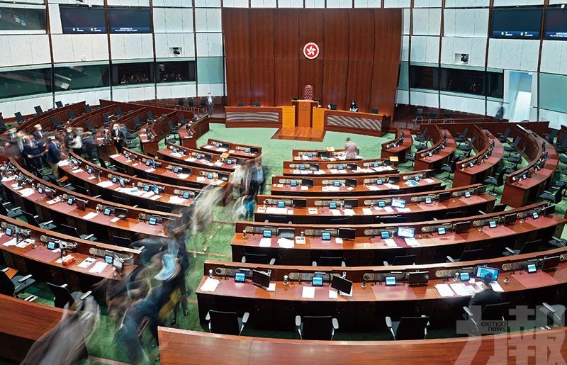 港完善選舉制度條例草案