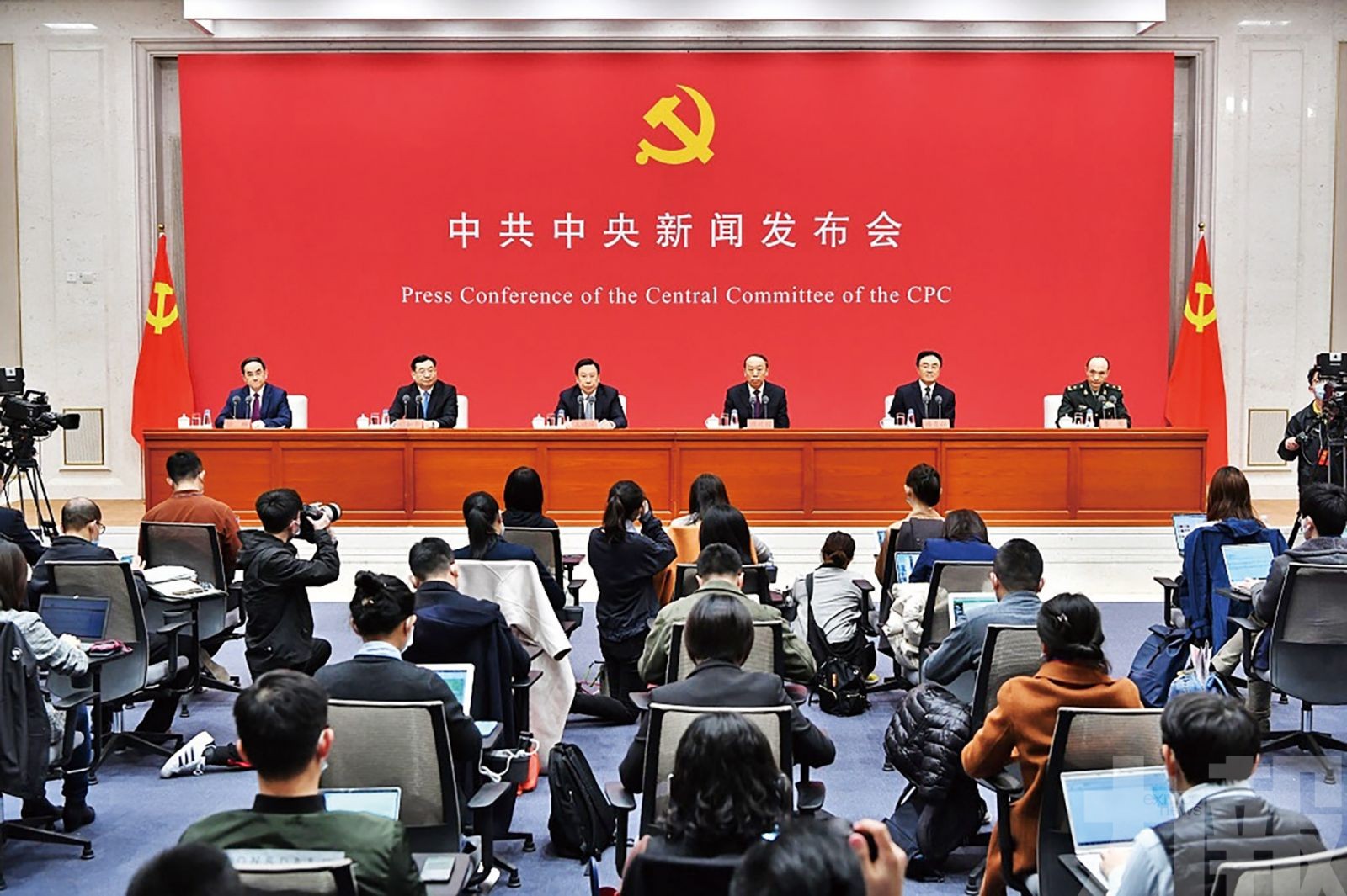 建黨百年慶祝大會不閱兵