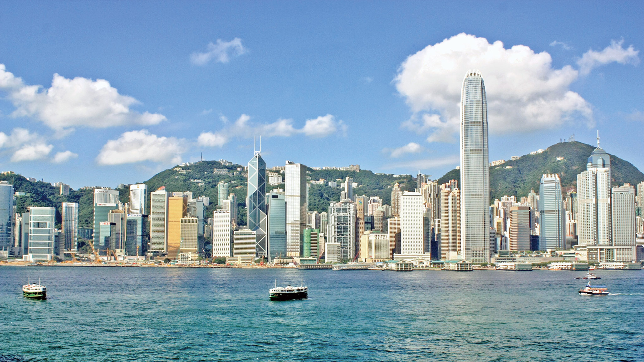 香港全球競爭力排第九