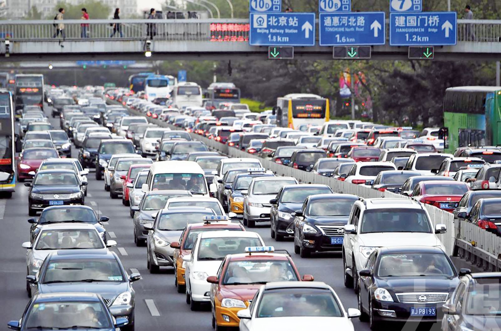 申請新能源車牌照要等八年