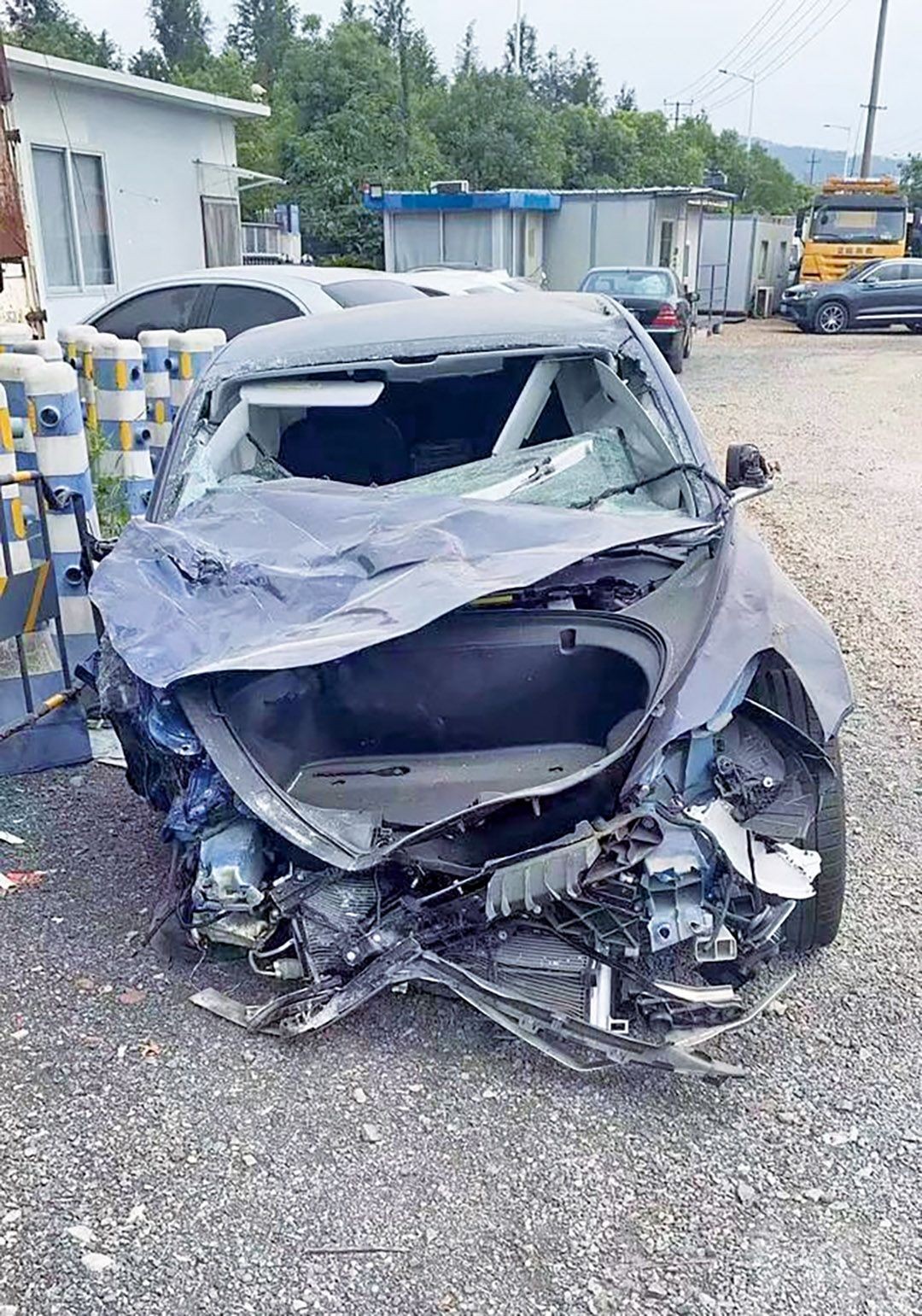 捏造「剎車失靈」詆毀特斯拉
