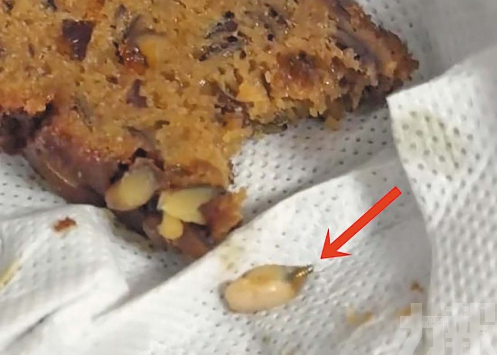 上海山姆蛋糕食出「假牙」