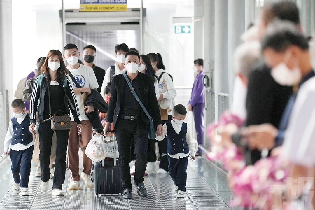 內地解封搶機票！